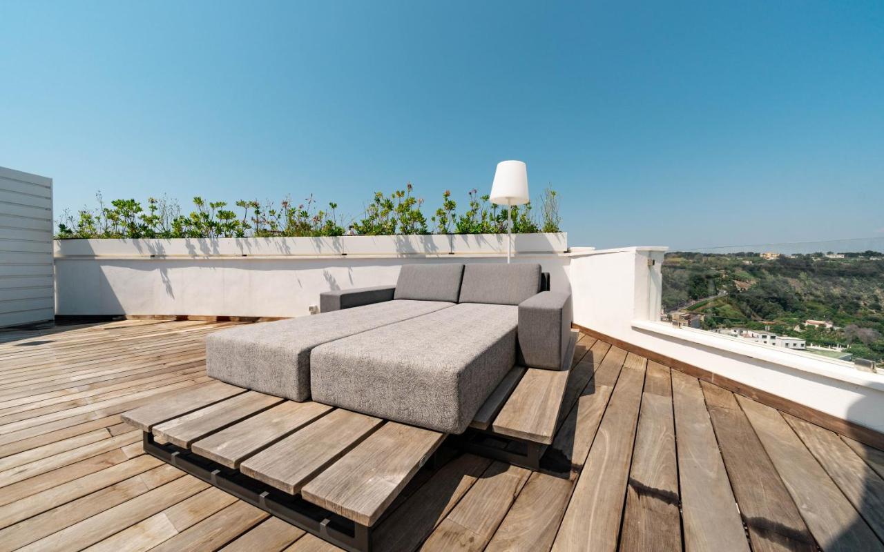 Hotel Il Gabbiano Bacoli Bagian luar foto