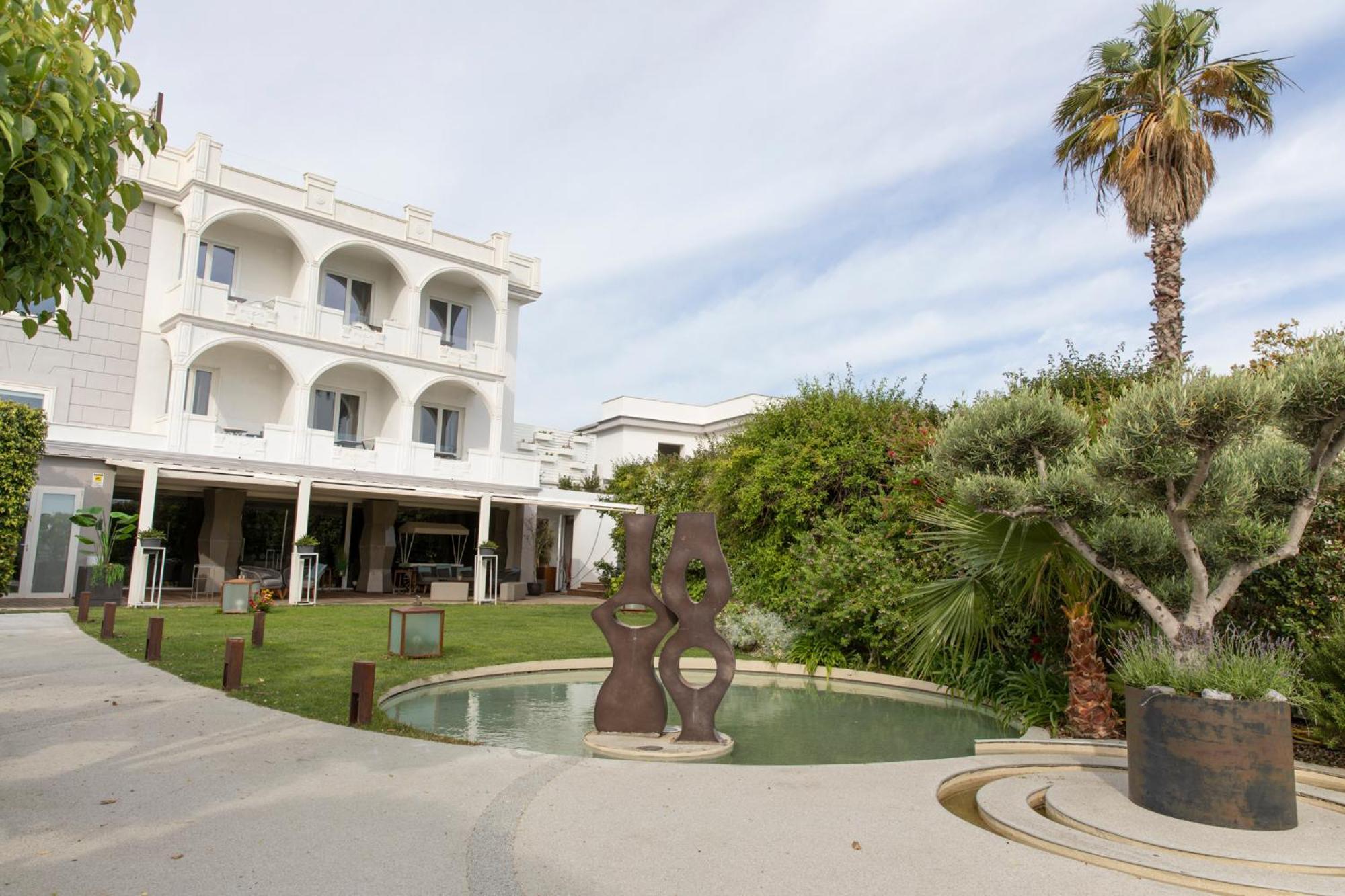 Hotel Il Gabbiano Bacoli Bagian luar foto